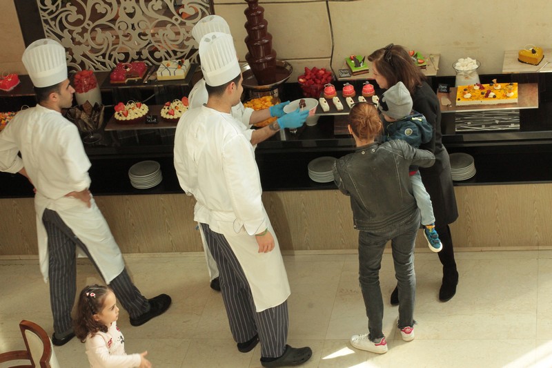 Sunday Buffet at Kempinski Summerland Hotel